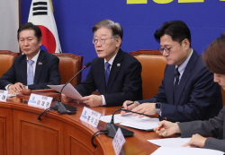 이재명, 尹 시정연설에 "국민 상대 장난친 것 문제지만 빈말은 더더욱 심각"