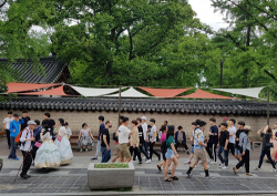 전주 한옥마을 올해 관광객 1000만명 돌파