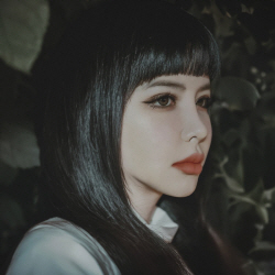 컴백 앞둔 박봄, 확 달라진 비주얼...새 싱글 ‘아이’ 재킷 사진