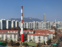 서울아파트, 매물은 쌓이고 거래는 줄고…거래절벽 주의보
