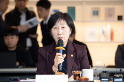 다회용품 우수매장 우대금리 등 지원…플라스틱 빨대 금지 계도기간 종료 주내 발표
