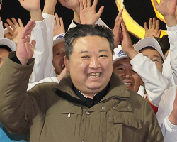 정찰위성 띄운 北 기만적 