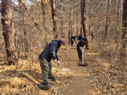 이상일 용인시장, 어싱길 조성과 관련 ‘시늉 행정’ 강하게 질타