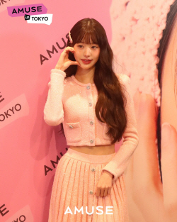 아이브 장원영, 일본 도쿄 행사서 인형 미모 ‘화제’