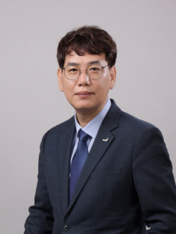 휴비스, 김석현 신임 대표 선임