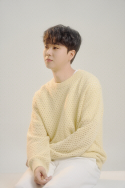 트로트 가수 송민준, 데뷔 첫 단독 콘서트 12월31일 개최