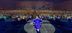 황영웅, 첫 팬콘서트 성공적 스타트..."잊지 못할 행복한 시간"