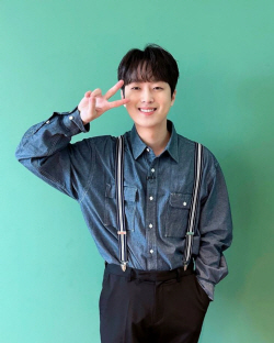 이찬원, 23∼25일 크리스마스 연휴 활동 ‘풀 가동’