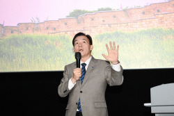 이재준 수원시장, "수원화성 가치 높이면서 잘 보존할 것"