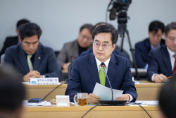 김동연,정부의 