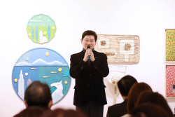 이상일 용인시장, 안젤리미술관 자선전시회 참가자 격려