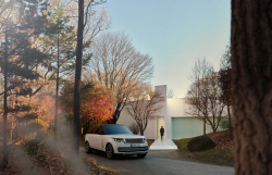 JLR, 국내 첫 