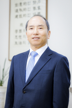 경희대 새 총장에 김진상 전자공학과 교수