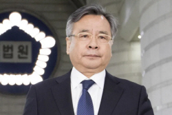 ‘대장동 50억 클럽 의혹’ 박영수 전 특검 보석 석방