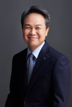 美 상업용 부동산 공포 확산...진옥동 회장 “신한, 해외 부실자산 2000억 수준”