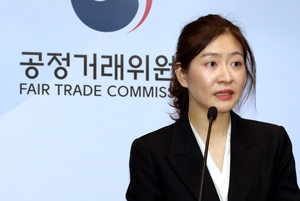 공정위, 코로나 때 ‘적자 심야영업’ 강요한 이마트24에 과징금 1억4500만원 부과