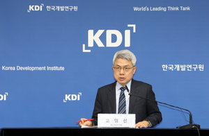 “상-하위권 대학 졸업생 임금격차 최대 1.5배…입시경쟁 부추겨”