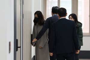정부 “전공의 7000여명 미복귀 증거 확보…상응하는 책임 물을 것”