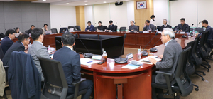 [제7회 원자력 세미나/패널토의] “오는 7월 SMR 선도국 전략 발표…공기업 중심 아닌 민간기업과 함께 가야”