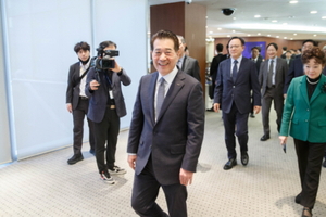 장인화 포스코그룹 회장, ‘쌍두마차’ 앞세워 초일류기업 정조준