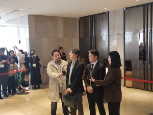임종윤 한미그룹 이사 “주주는 주인, 한미사이언스 주주란 원팀이 이겨”