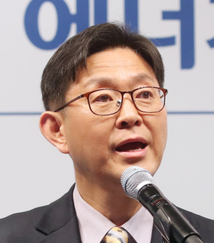 [인터뷰] 유승훈 서울과기대 창의융합대학장 “11차 전기본, 신규 원전 2기 유력...산단 신규LNG열병합발전 반영 필요”