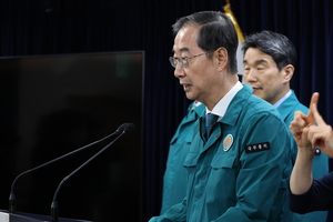 한덕수 총리 “국립대 건의 수용…내년 의대 신입생 자율모집 허용”