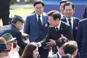 이재명 “총선 직후 4·19 기념식 대통령 불참, 매우 아쉬워”