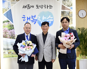 장수군, 몽골 수출 협력업체에 ‘명예군민증’ 수여