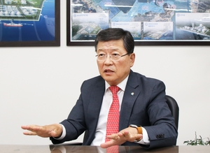 [파워 인터뷰] 안영훈 동북아LNG허브터미널(주) 대표이사 “묘도 LNG터미널, ‘동북아 에너지 거점’이 목표”