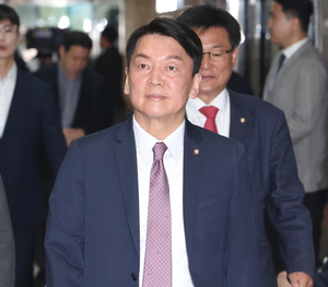 尹 회견에 안철수 “총선 전 그랬으면”...채상병 당론 ‘거부’도 시사
