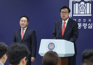 尹대통령, 시민사회수석에 전광삼 임명…3기 참모진 구성 완료