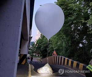 합참 “北, 오물풍선 또 600개 살포”…정부, 대북 확성기 재개 논의