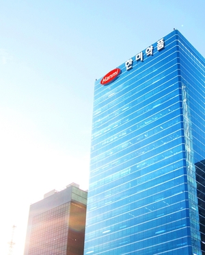 한미약품, 희귀질환 치료제로 명분·실리 챙긴다