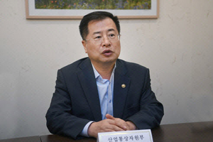 산업부, 현장에서 석유화학 기업들과 위기극복 방안 모색