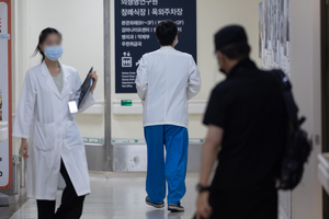 의정갈등 봉합 vs 다시 확산…중대기로 놓인 의료공백
