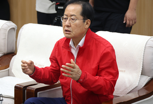 “오세훈처럼 미남도 아니고” “만남 거절”...‘격앙’ 洪, 한동훈 외모 공격까지?