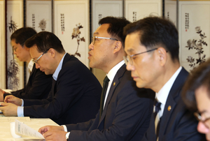 기재차관 “특별한 충격 없으면 하반기 물가 2% 초·중반대 안정화”