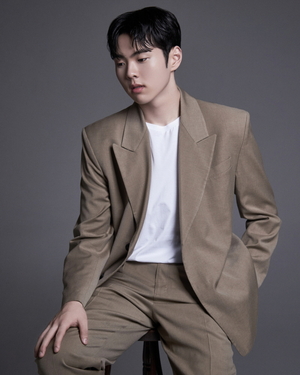 노래방VS 준우승 홍승민, ‘캔디즈’와 전속 계약 체결