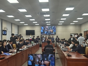 [종합] 여야 대치 끝 이진숙 방통위원장 후보 채택 불발…‘빵통위’만 남았다