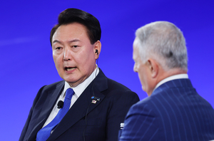 尹 지지율 25％…與 대표 선호도 韓 45％[한국갤럽]