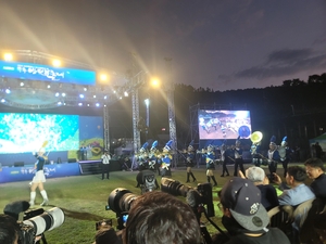 제28회 무주반딧불축제 화려한 개막…“늦더위 날려줄 야간프로그램 가득”