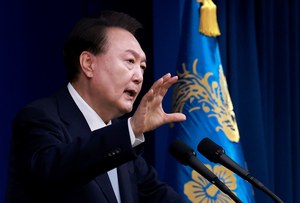 尹, ‘한동훈 갈등설’에 “당정, 전혀 문제없다”