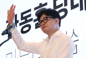 한동훈 “의정갈등 심각…尹엔 아무런 감정 없어”