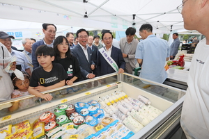 심민 임실군수, 대도시 직거래장터서 임실 농산물 홍보