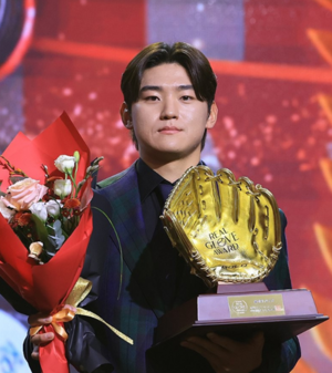 디시트렌드 인기투표, 김도영 1위! 로하스 2위로 뒤이어