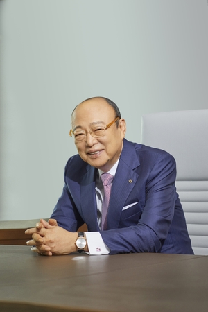 [신년사] 김승연 한화그룹 회장 “강한 실행력 바탕으로 글로벌 시장 선도하자”