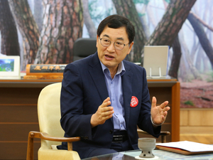 [신년 인터뷰] 주낙영 경주시장, “가장 한국적인 도시에서 열리는  ‘APEC 정상회의’ 성공에 최선 다할 것 ”