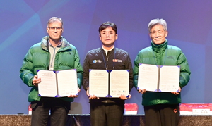 ‘아이스클라이밍의 메카’ 청송, 아이스클라이밍 월드컵 2030년까지 열린다