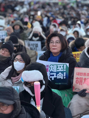 김보라 안성시장 “윤석열 체포영장 집행, 민주주의 국가 확인”